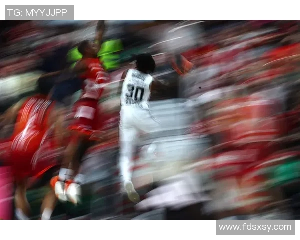 竞技体育背后的残酷真相 揭示高压环境下的拼搏与牺牲