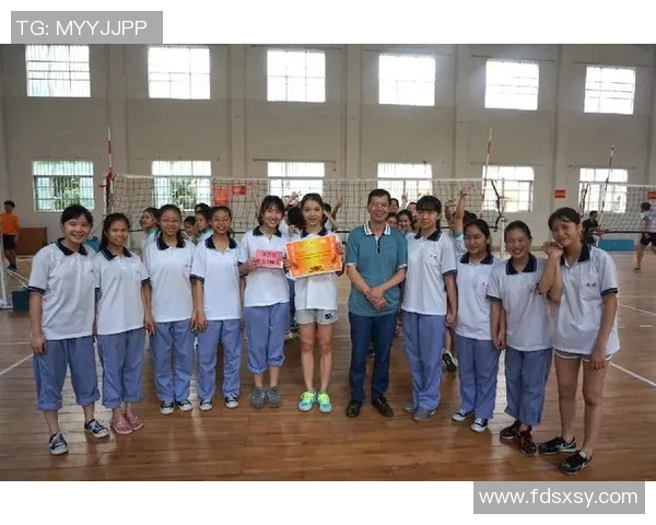 网球赛场争锋四海选手激烈角逐激情碰撞成就辉煌新篇章